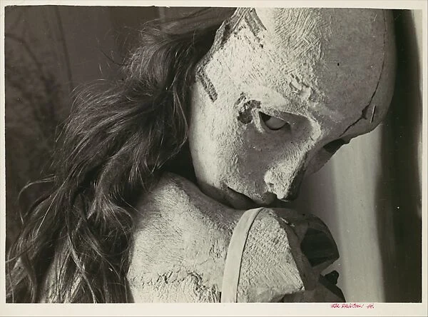 La Poupée (The Doll) / Hans Belmer, 1934 - Image 2
