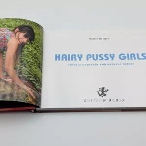 Hairy Pussy Girls / Walther Bosque