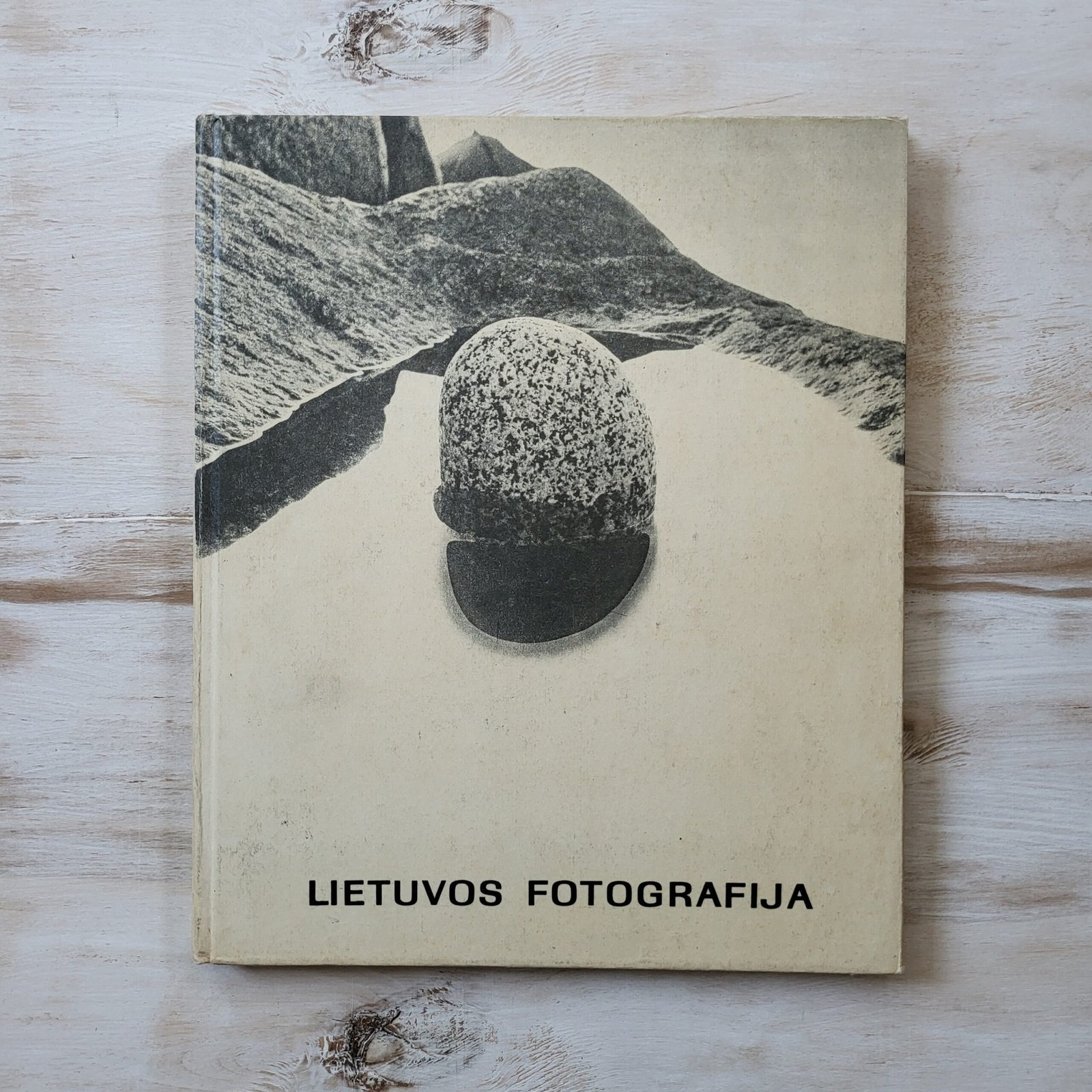 Rare "Lietuvos Fotografija 1981" Yearbook – Definitive Baltic Photography School Monograph