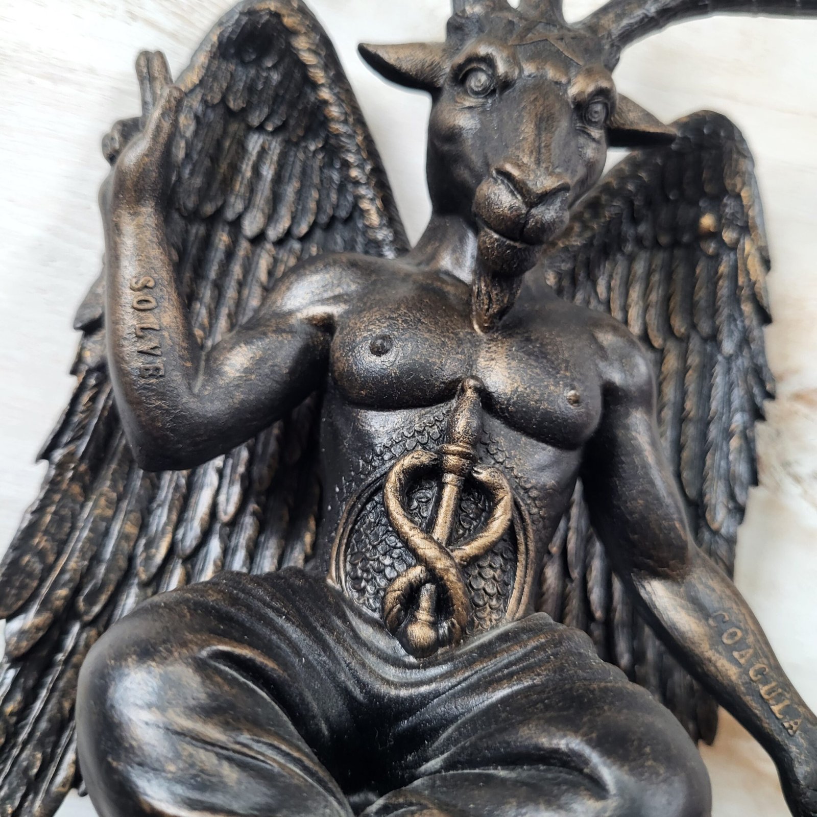 Baphomet Antiquity Occult Statue – Dark Academia Bronze-Finished 25cm Figurine - Image 5